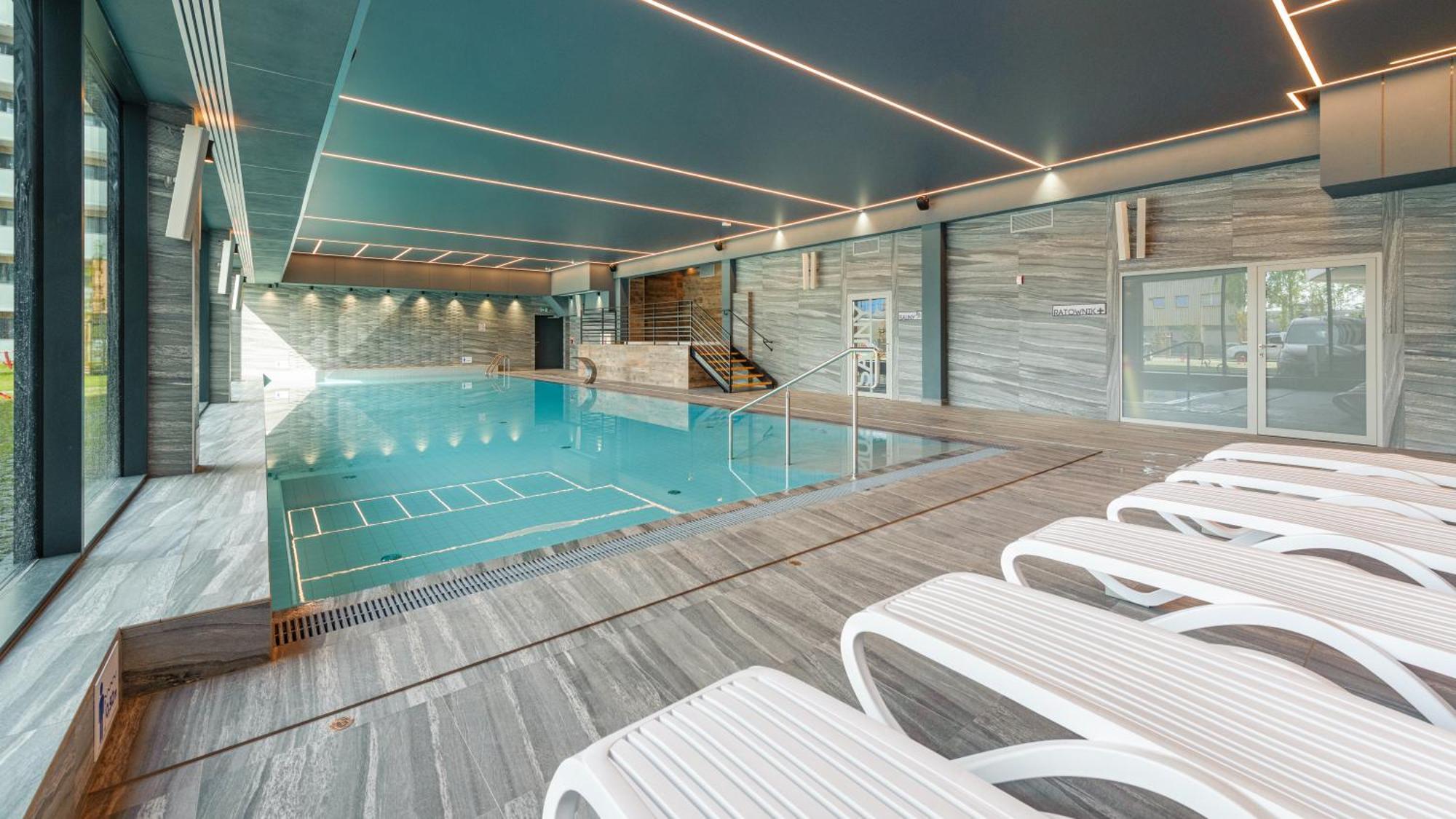 Blue Premium Pool Sauna Fitness Free Kolobrzeg Bagian luar foto